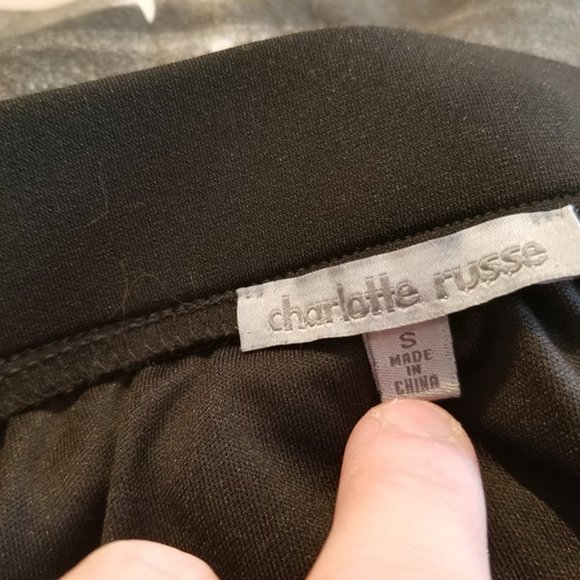 Beautiful Black Lace Layered Skirt - Picture 2 of 2